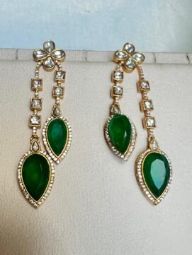 Monalisa with Kundan 1