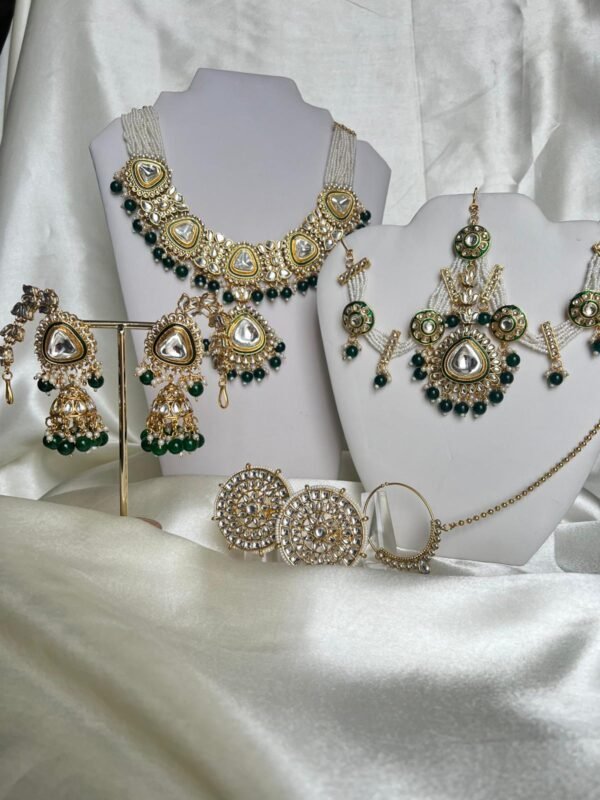 f90c0156-151f-4946-820f-0b0d1e098d7a